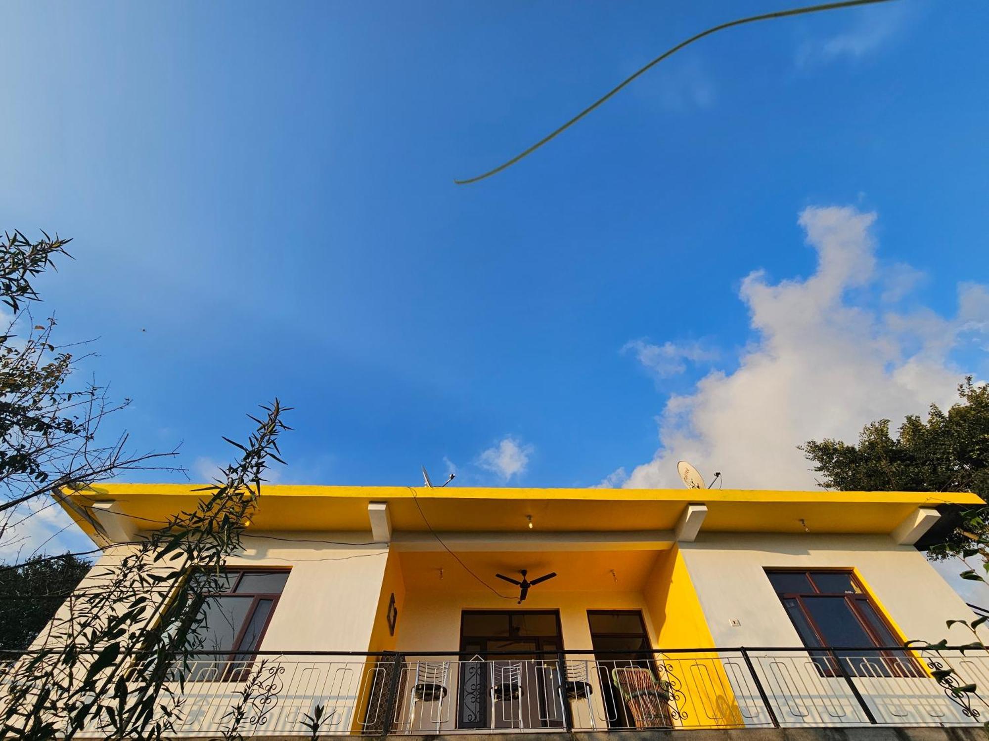 Dadi Homestay 360 Mountain View Bir  Exterior photo