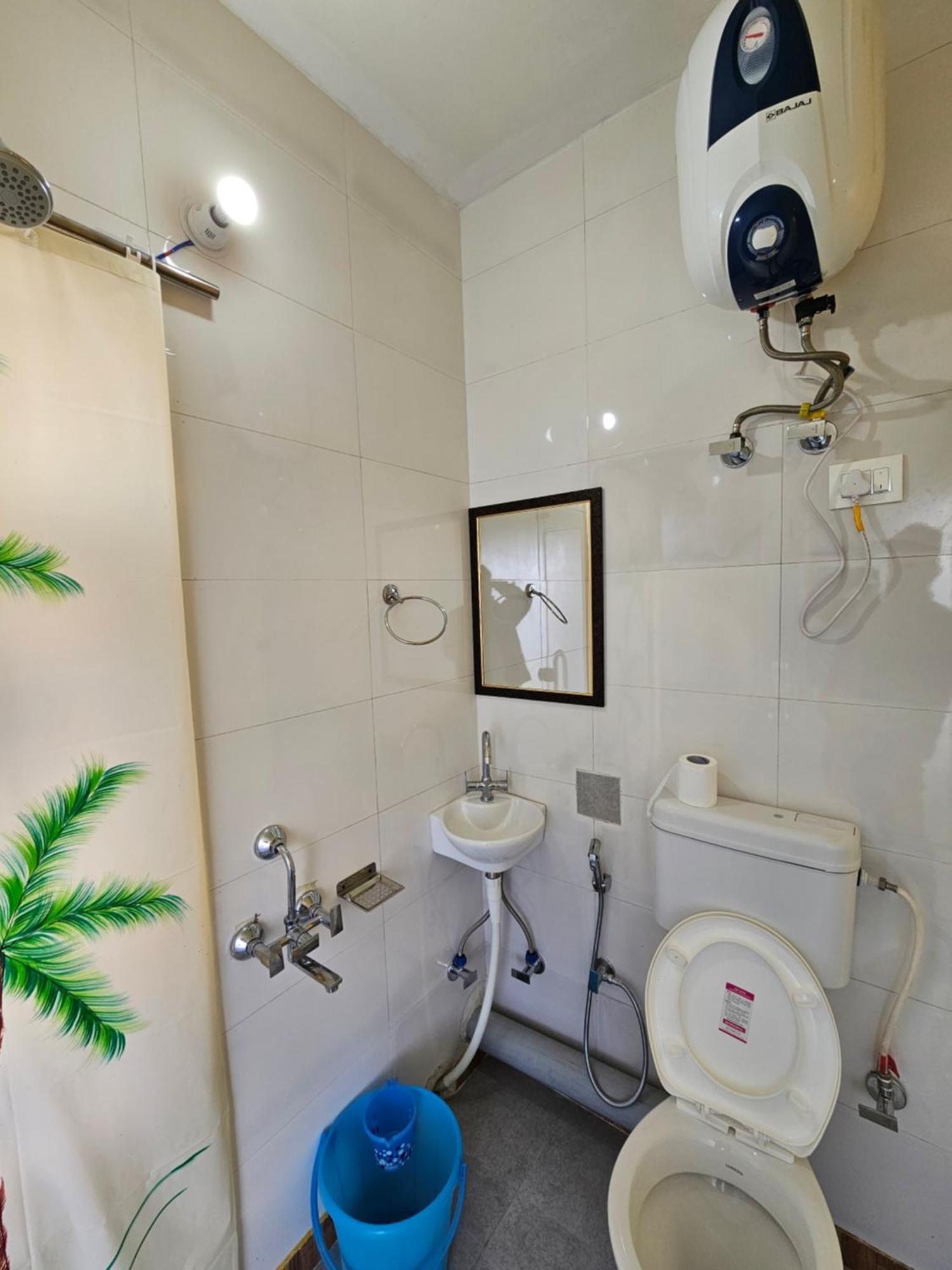 Dadi Homestay 360 Mountain View Bir  Exterior photo
