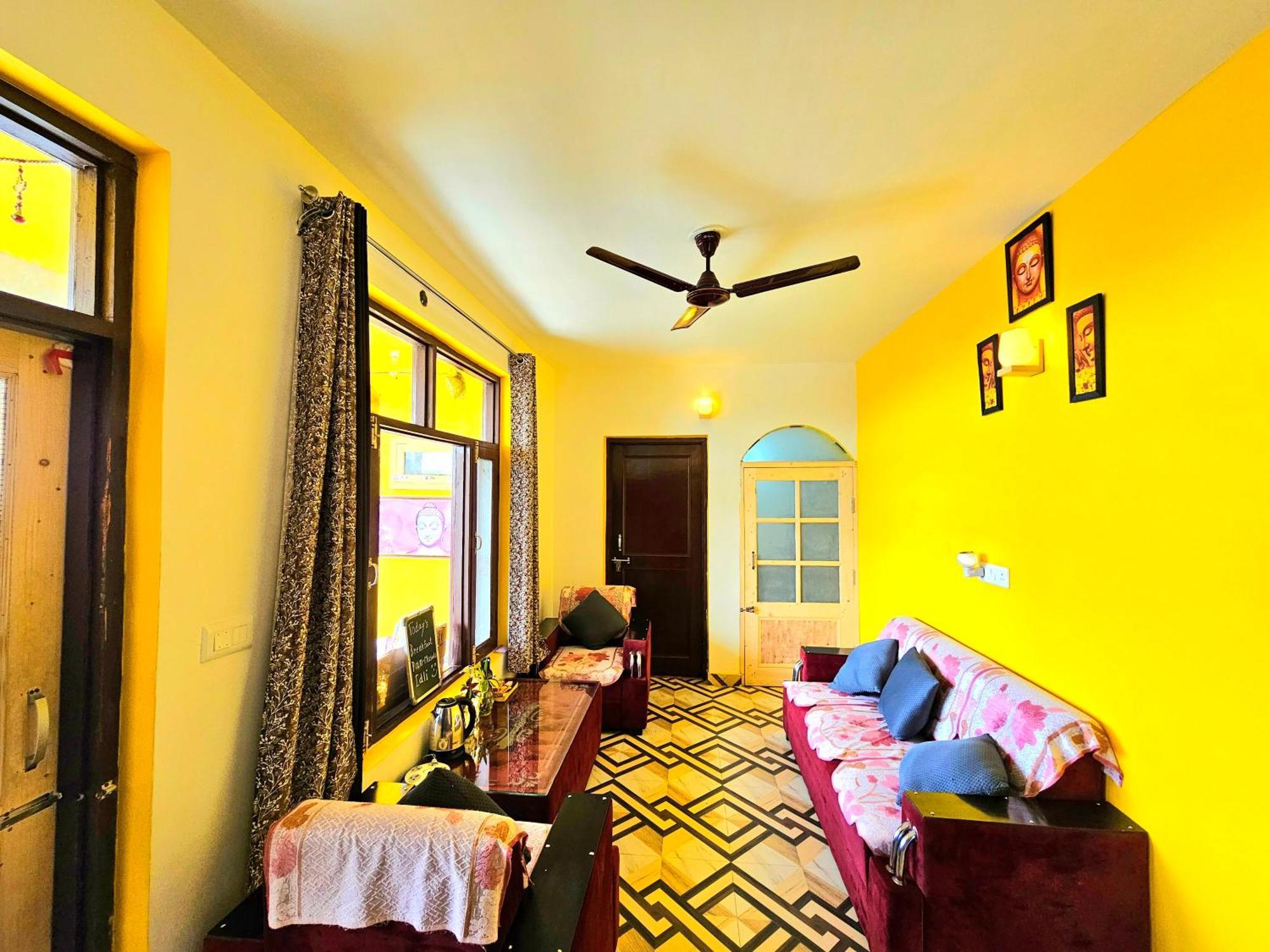 Dadi Homestay 360 Mountain View Bir  Exterior photo
